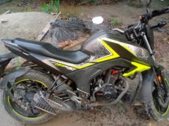 CB Hornet 160R CBS